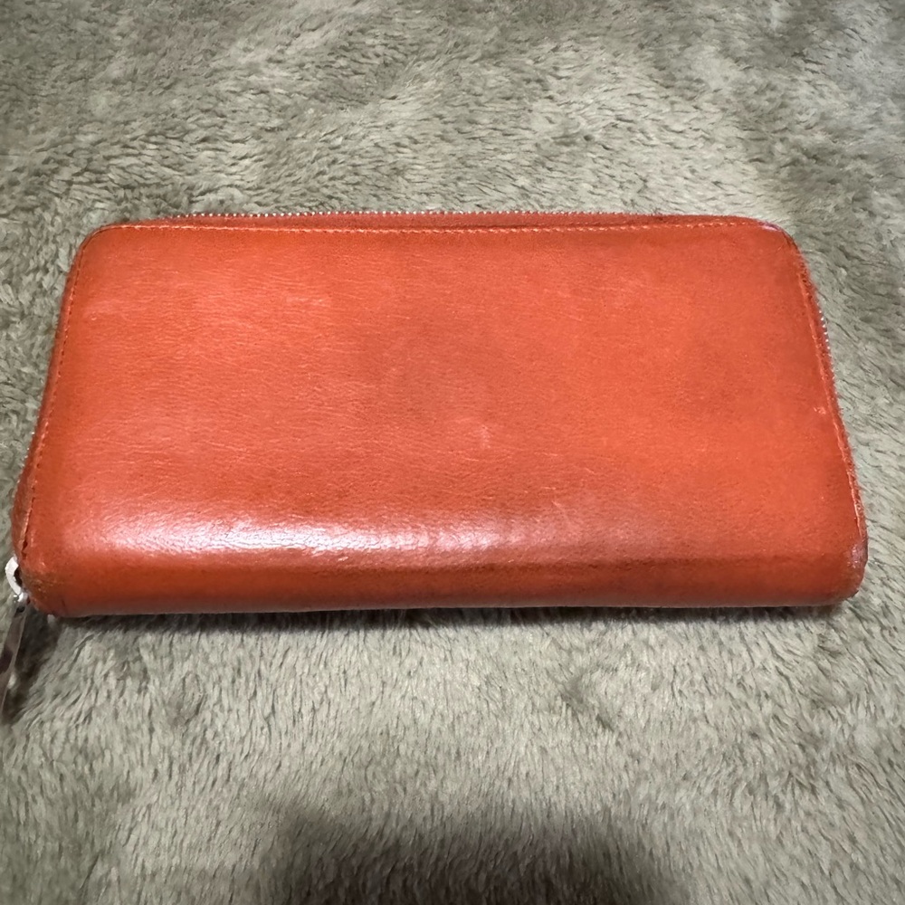 Authentic Gucci Wallet - Picture 3 of 4